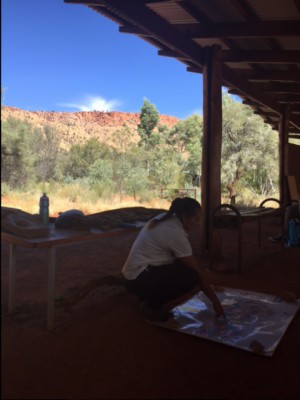 Renate shares knowledge and traditons of the Arrente people from the area around Alice Springs